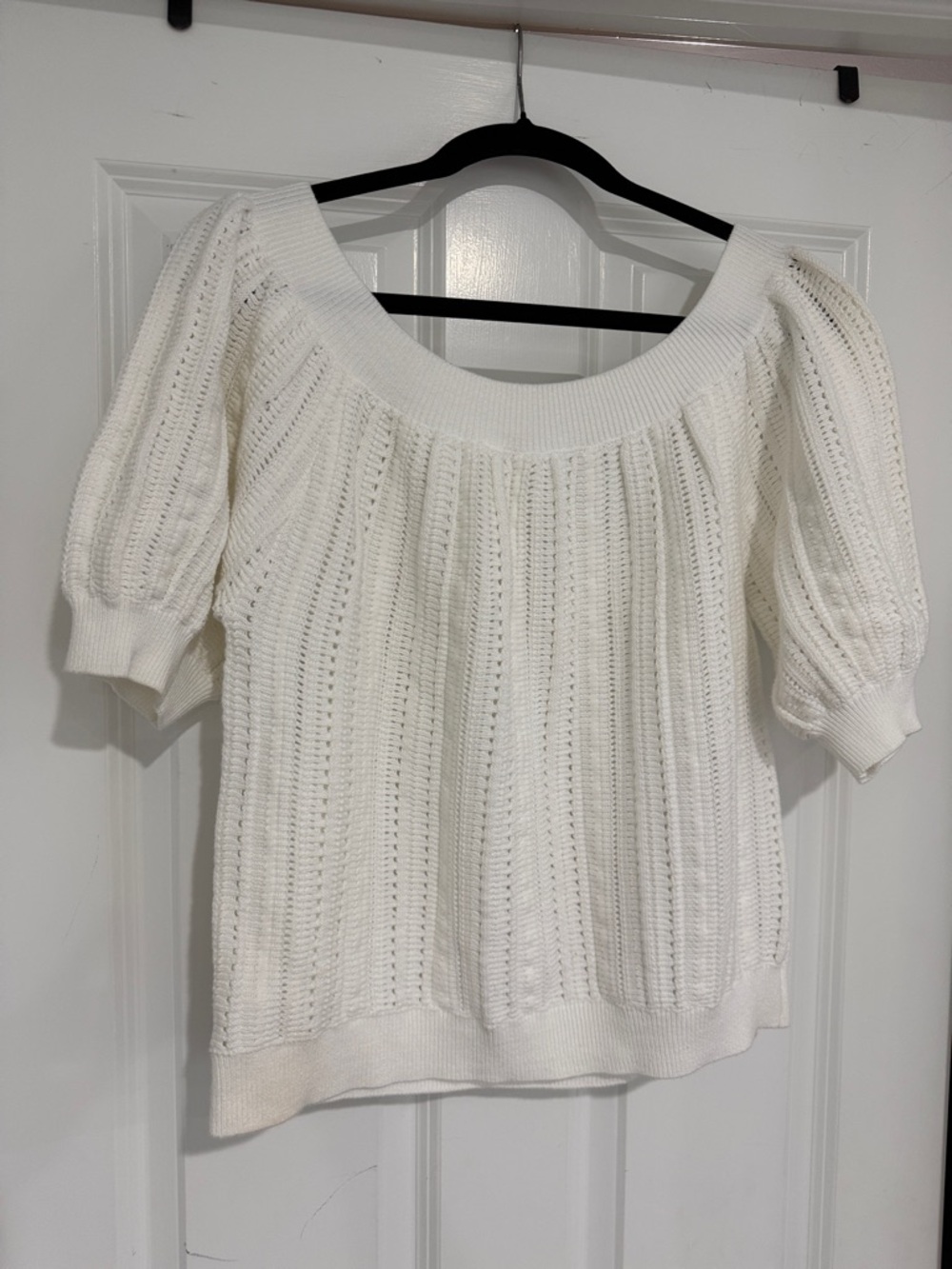 Elie Tahari White Open-Knit Short Sleeve Sweater